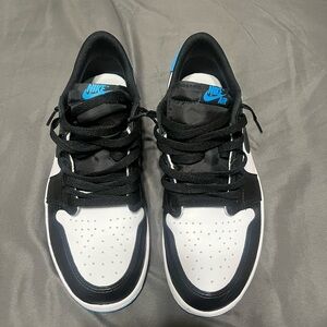 Jordan 1 low og unc